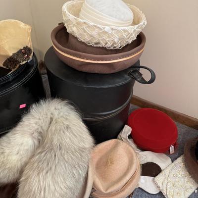 Women’s Vintage Hats