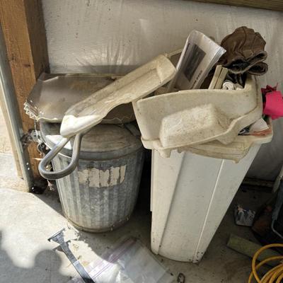 Miscellaneous Yard Tools