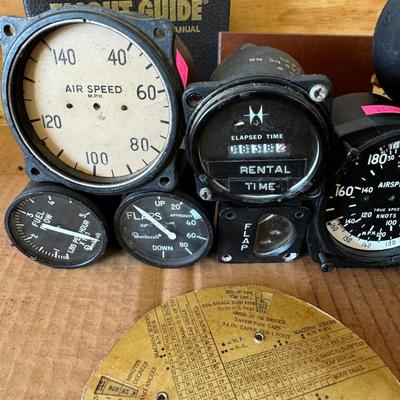 Gauges and flight guide