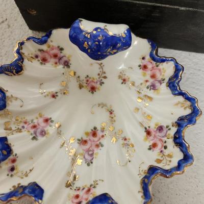 Antique lot 1904