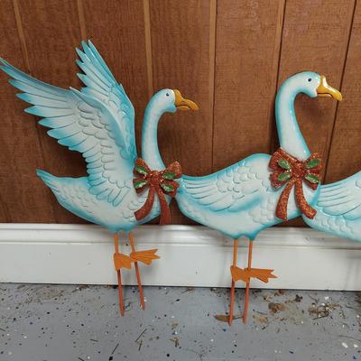 Holiday Yard Decor (G-BBL)