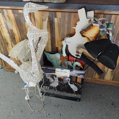 Holiday Yard Decor (G-BBL)