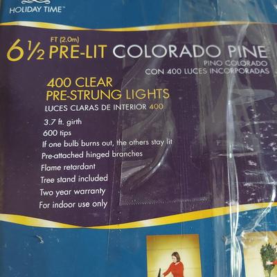 Christmas Trees, Topiaries and Outdoor Trees (G-BBL)