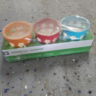 Black and Decker Leaf Blower and More Gardening Supplies (G-BBL)