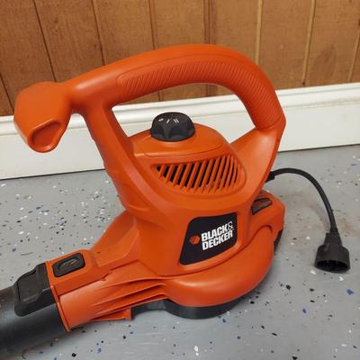 Black and Decker Leaf Blower and More Gardening Supplies (G-BBL)
