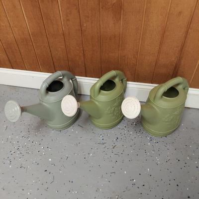 Black and Decker Leaf Blower and More Gardening Supplies (G-BBL)