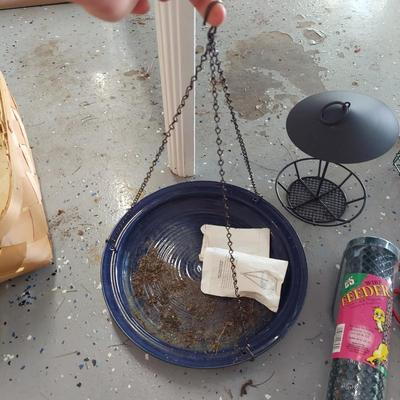 Bird Feeders w/ Bird Books, Bushnell Binoculars, and More (G-BBL)