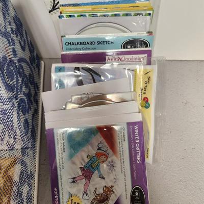 Metal basket of embroidery disks