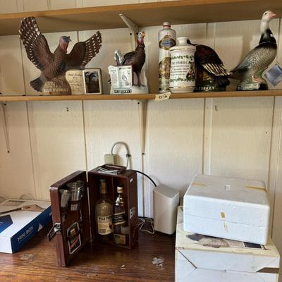 Animal Decanters and Bar box