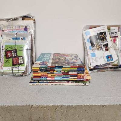 Block books and 2 bundles of kits