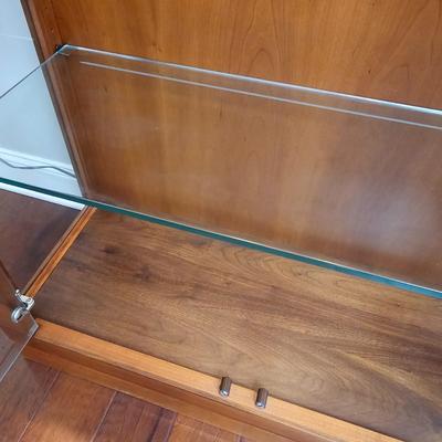 Stickley Glass Door Lighted Display Cabinet (DR-JS)