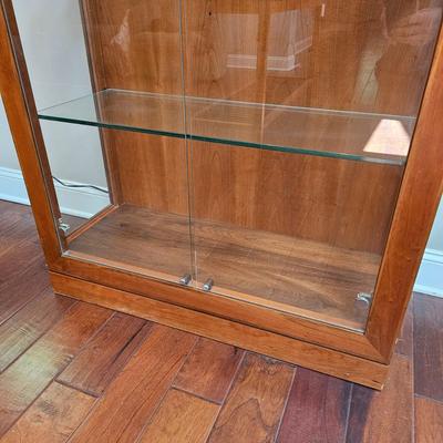 Stickley Glass Door Lighted Display Cabinet (DR-JS)