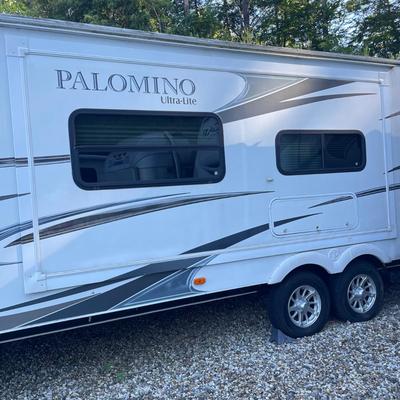 2012 RV Camper - Palomino Ultra Lite T-268