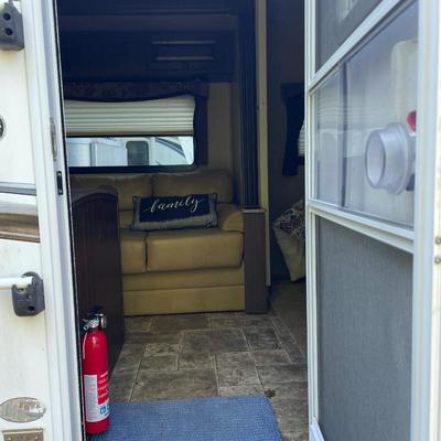 2012 RV Camper - Palomino Ultra Lite T-268