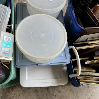 Tupperware & frames