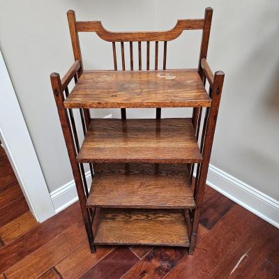 Vintage Oak Display Stand (DR-JS)