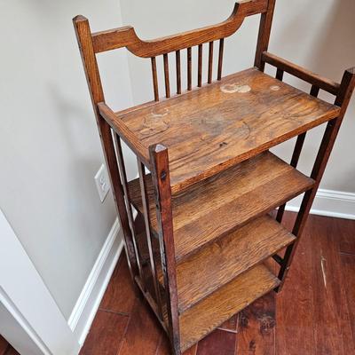Vintage Oak Display Stand (DR-JS)