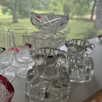 Glass party ware