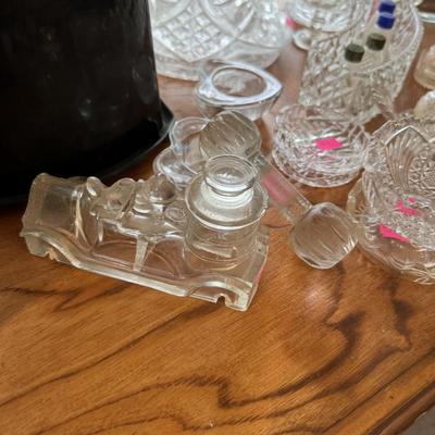 Glass party ware