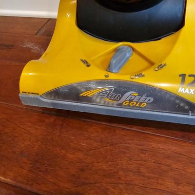Eureka AirSpeed Gold Vacuum & Accessories (EC-JS)