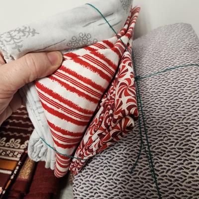Fabric bundle lot #2 - holiday