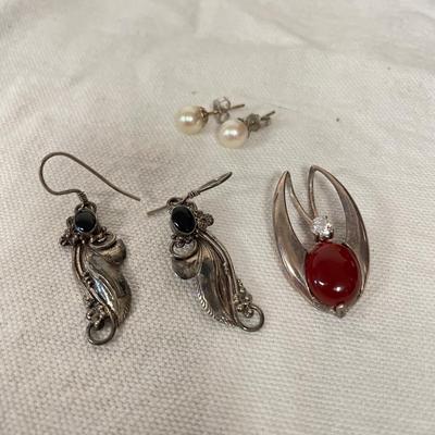 Sterling Bohemian Fashions (ST-SS)