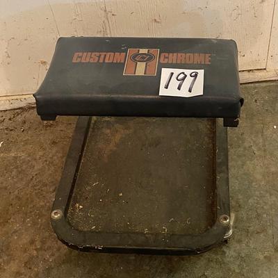 Rolling Tool Seat