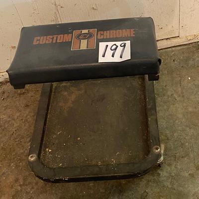 Rolling Tool Seat