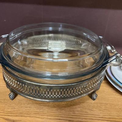 Marinex Glass Casserole Dish w/ Lid and Caddy