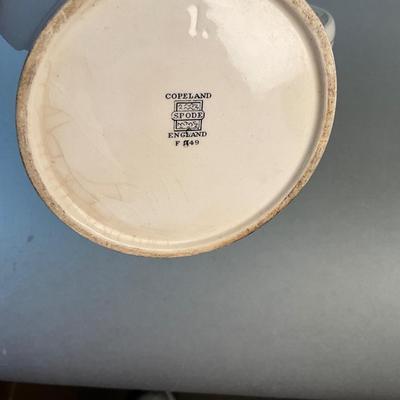 1174 Set of Three Copeland Spode Pitchers