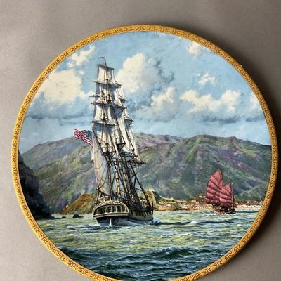 1176 Set of 8 Limited Edition Hamilton Collection 1986 American Ships