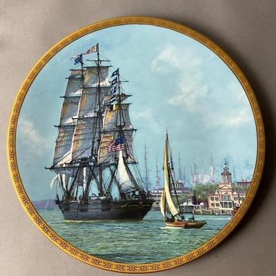 1176 Set of 8 Limited Edition Hamilton Collection 1986 American Ships