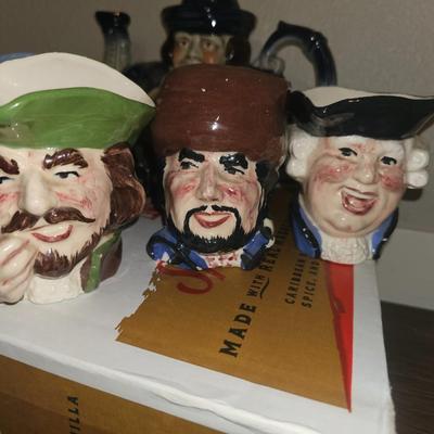 Jane Hollant Figural Art Mug and Tea Pot Set RARE