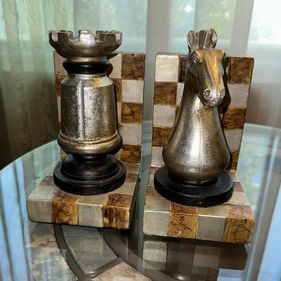 64 PAIR CHESS PIECE BOOK ENDS PAWN KNIGHT