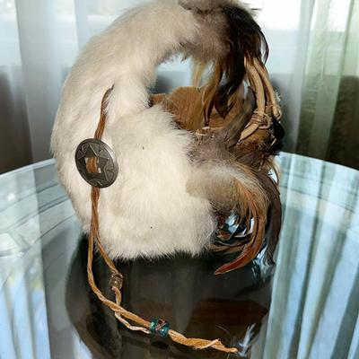 67 FUR & FEATHER BASKET MEDALLION BEADS WOVEN