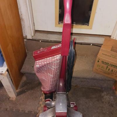 KIRBY LEGEND II VACUUM