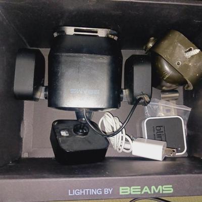 BLINK OUTDOOR SECURITY CAMERA WITH LED FLOOD LIGHT