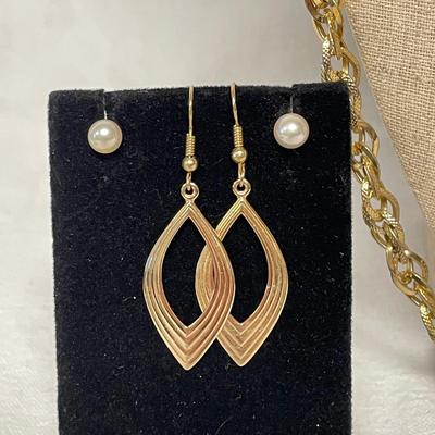 Monet, Avon & More Formal Fashion Jewelry (ST-SS)