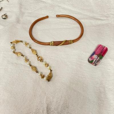 Artisan Crafted, Bold & Casual Jewelry (ST-SS)