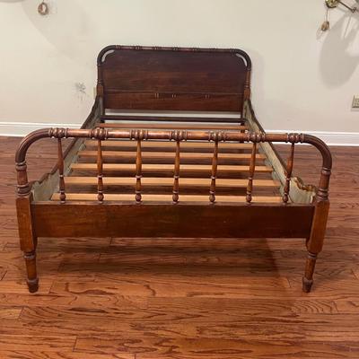 Antique Full Size Bed