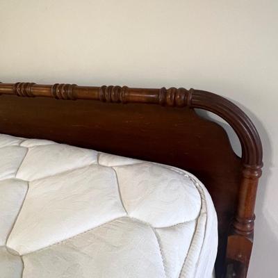 Antique Full Size Bed