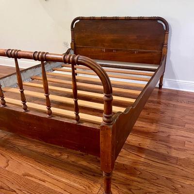 Antique Full Size Bed
