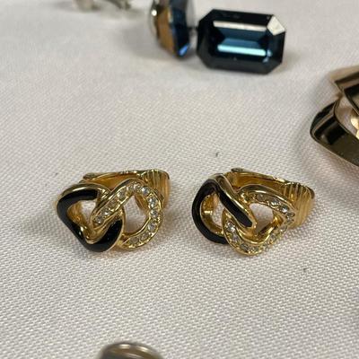 Pins, Pendants & Clip Earrings w/ Dior & 14K (ST-SS)