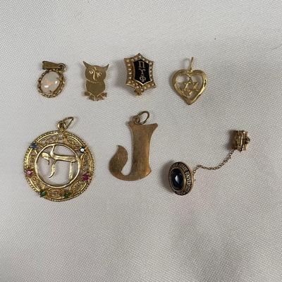 Pins, Pendants & Clip Earrings w/ Dior & 14K (ST-SS)