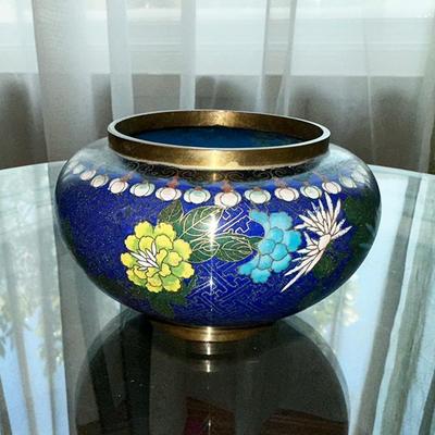 71 CLOISONNE ENAMEL BRASS BOWL BLUE WITH FLOWERS 6"