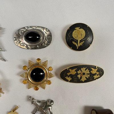 Butterfly Hat Pin w/ Unique & Traditional Brooches, incl. 925 (ST-SS)