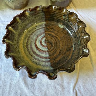 Signed Pottery Bowls and Mugs - Incl. Janson (G-TF)
