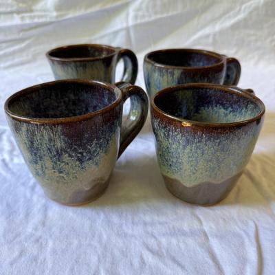 Signed Pottery Bowls and Mugs - Incl. Janson (G-TF)