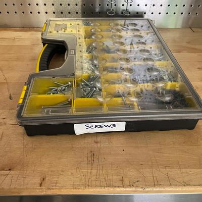 Stanley & Zag Plastic Storage Bins (G-MG)