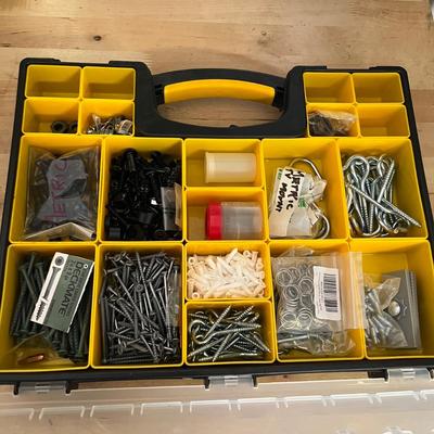 Stanley & Zag Plastic Storage Bins (G-MG)